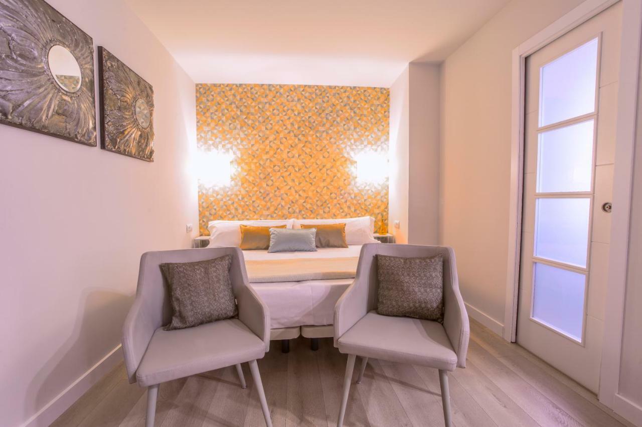 Apartamento Malaga Beach Exterior photo